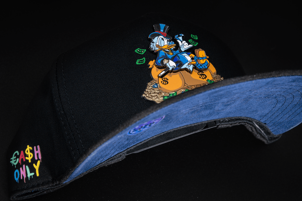 Casquette Rich Boss – Édition Black Blue Suédine | Cash Only