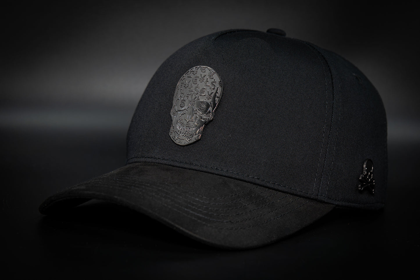 Casquette Full Black – Badge Skull Monétaire | Cash Only