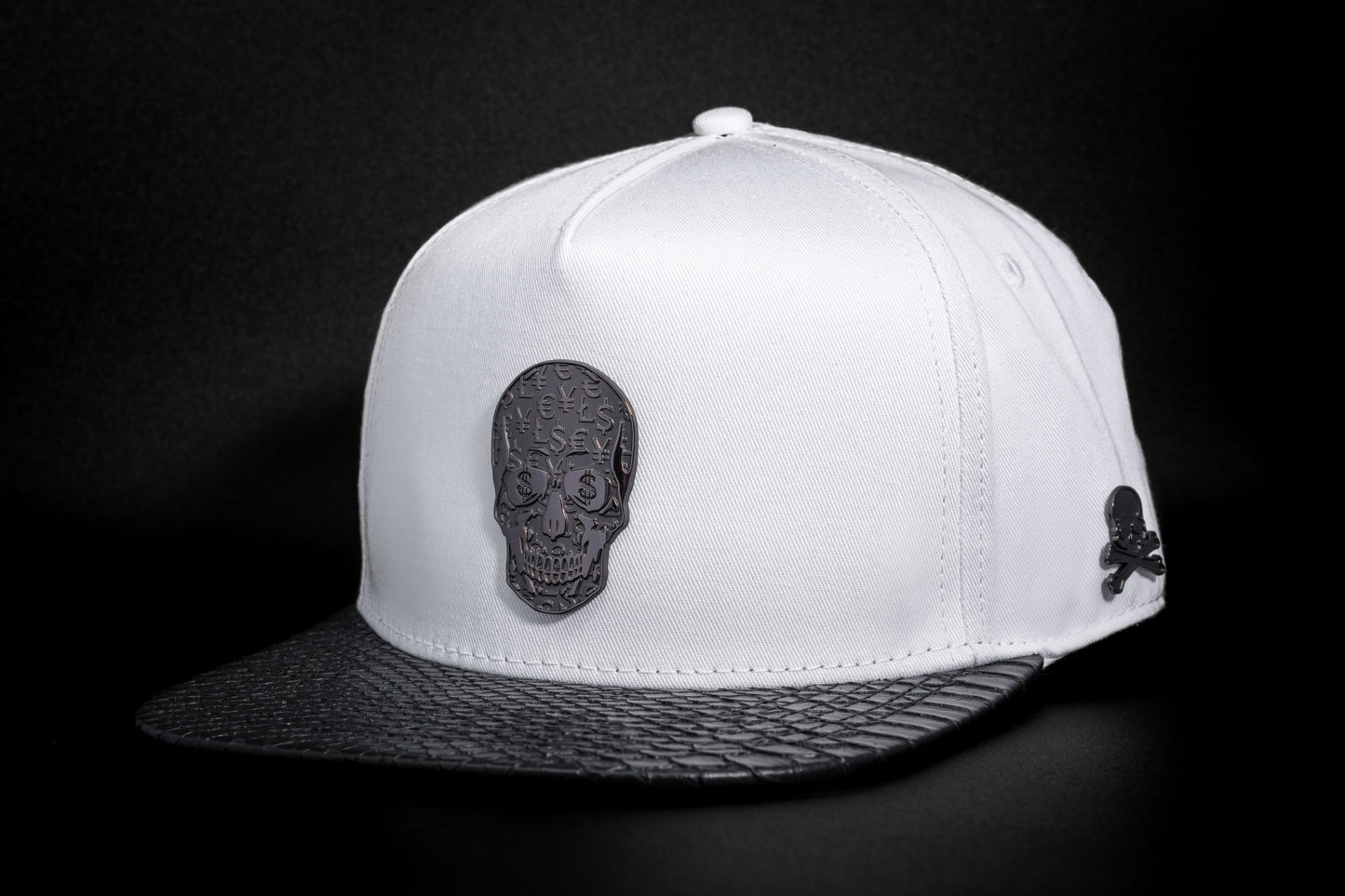 Casquette Skull Blanche – Visière Python Noire | Cash Only
