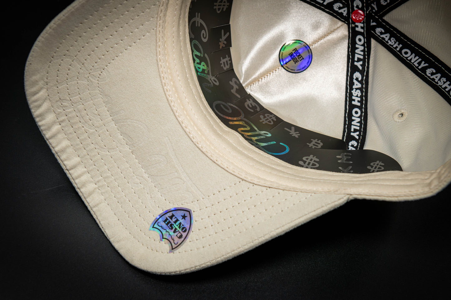 Casquette Beige Suédine – Badge Money Duck | Cash Only